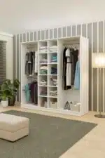 Armoire dressing 6 portes blanche avec poignées noires 180x200 cm (5)